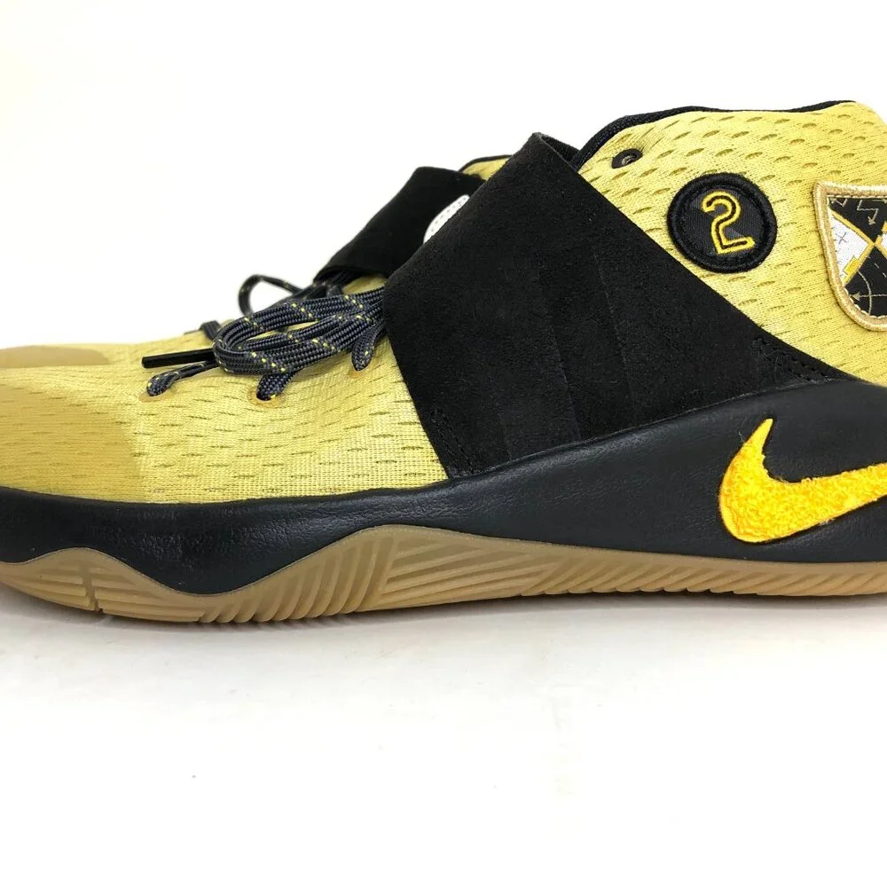 Nike Kyrie 2 AS (GS) 'All-Star' Size 7Y (Women's Size 8.5)